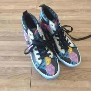 Men's Size 9 Disney "The Nightmare Before Christmas" Sneakers